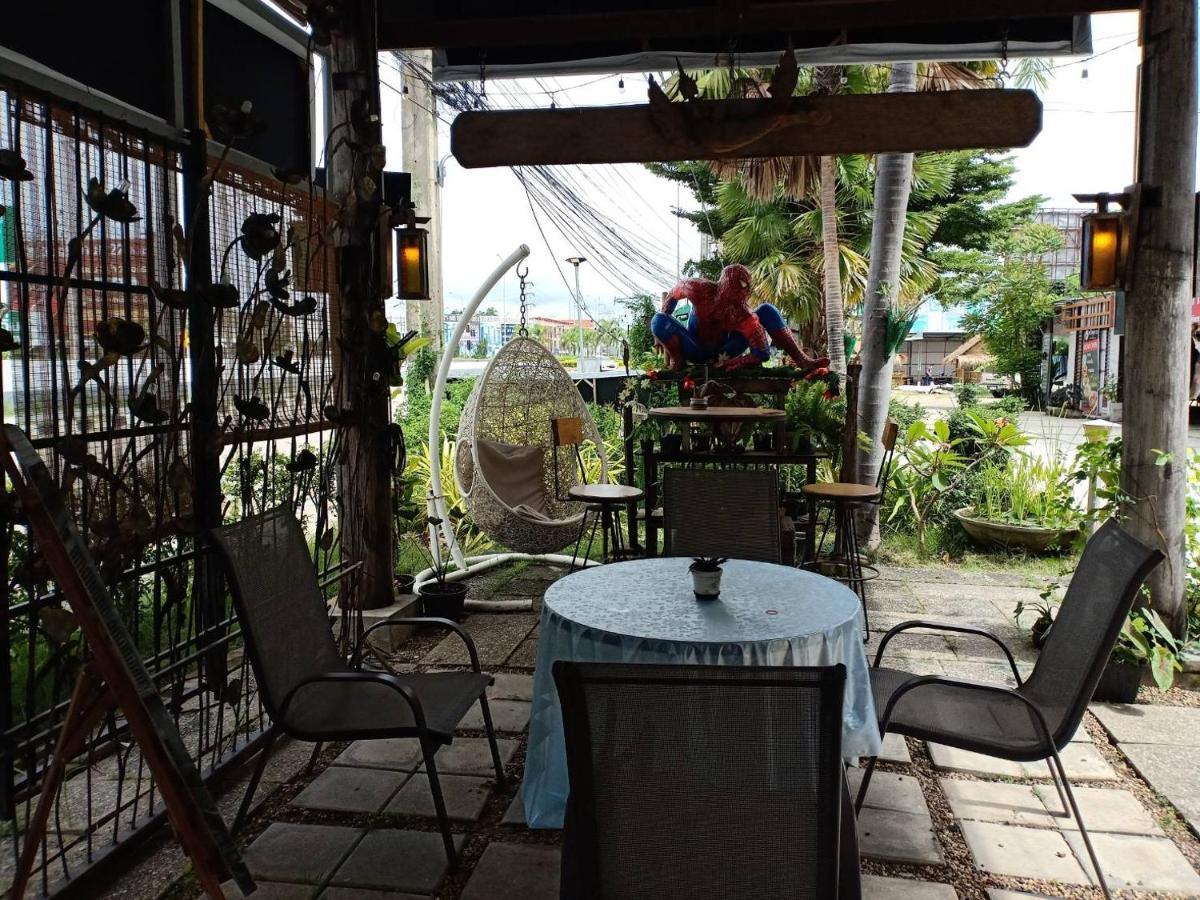 Sphat เอสพลัส Boutique Hotel Chiang Mai Buitenkant foto